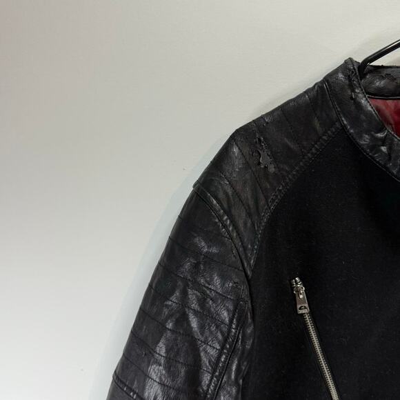 Guess Vintage Men’s  Biker Jacket size XL. - Picture 5 of 7